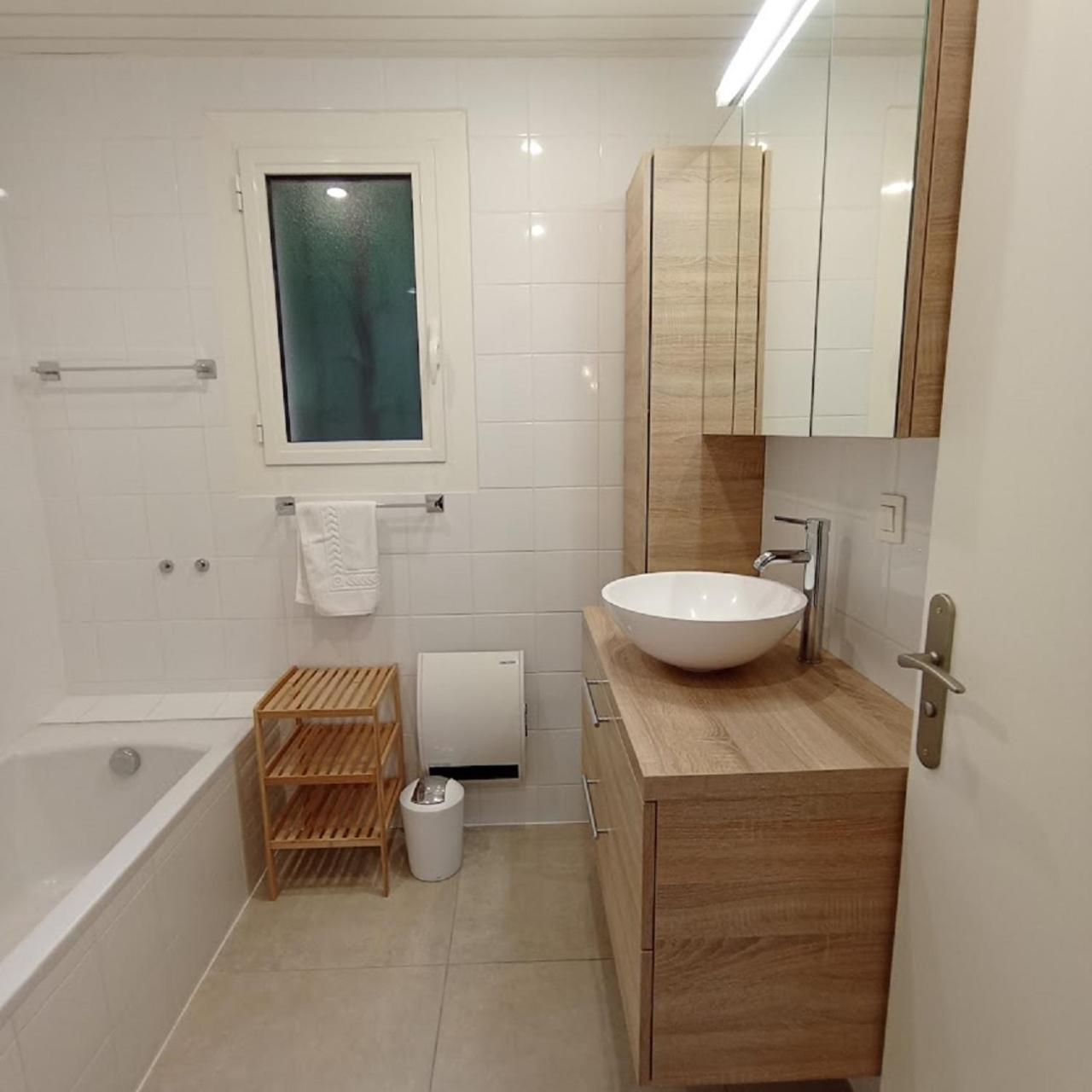 6Amb38 Villa Avec Terrasse Dans Residence Avec Piscine Commune 科利尤尔 外观 照片